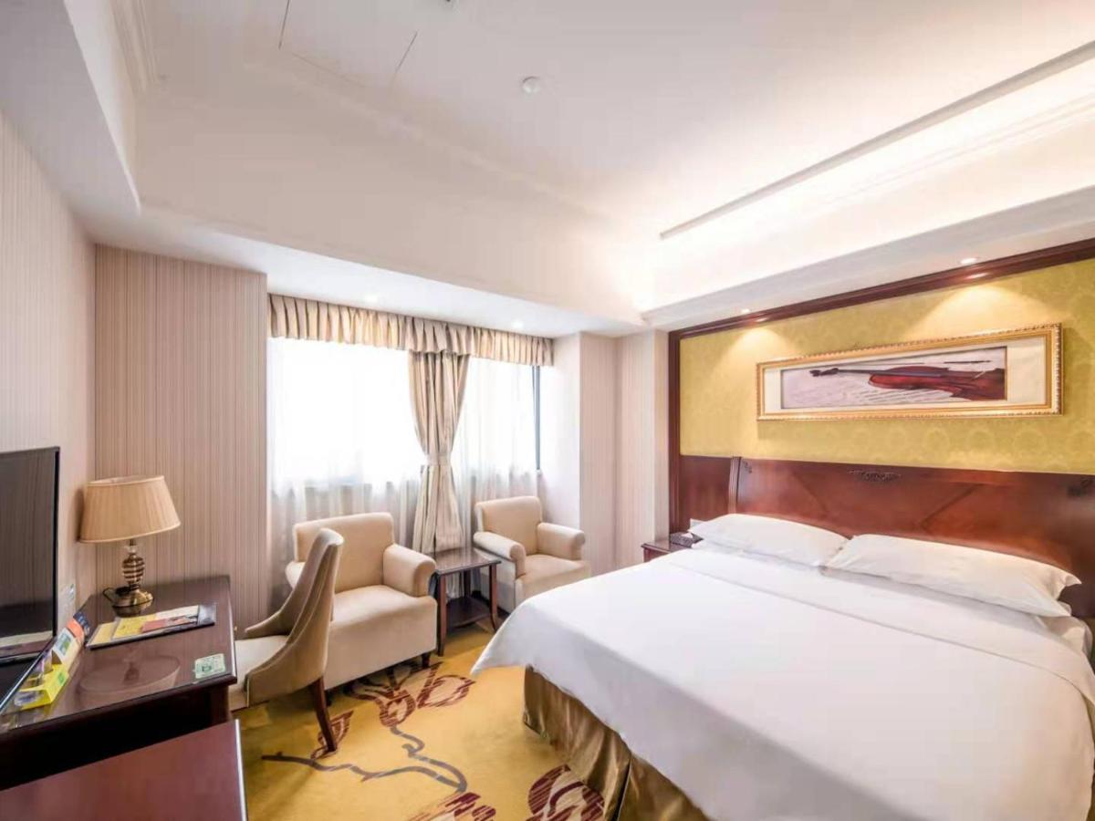 Vienna International Hotel Shanghai Pudong Xiupu Road Екстериор снимка