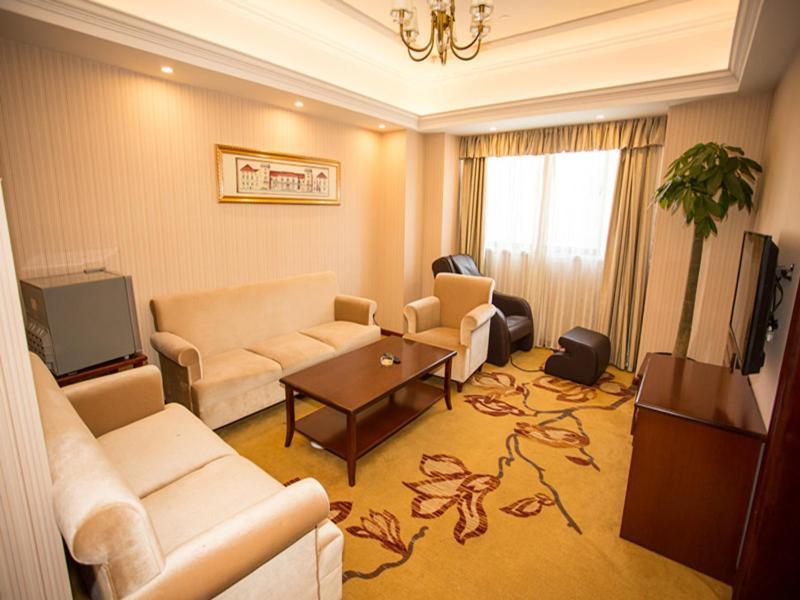 Vienna International Hotel Shanghai Pudong Xiupu Road Екстериор снимка