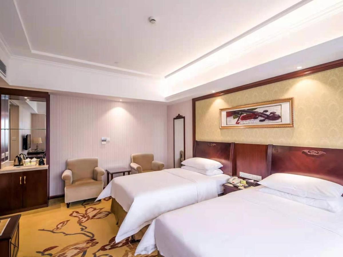 Vienna International Hotel Shanghai Pudong Xiupu Road Екстериор снимка
